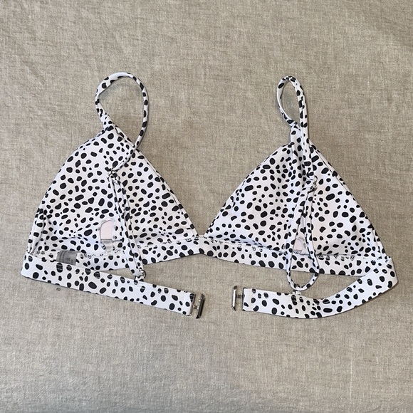 Shade and Shore Bikini Top - Picture 2 of 3